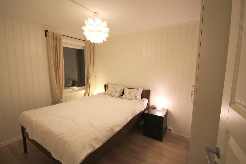 Heroya Porsgrunn Apartment Rum bild