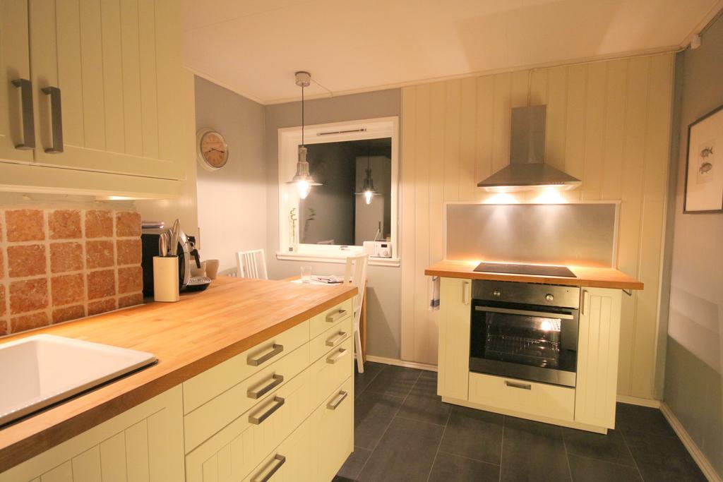 Heroya Porsgrunn Apartment Rum bild